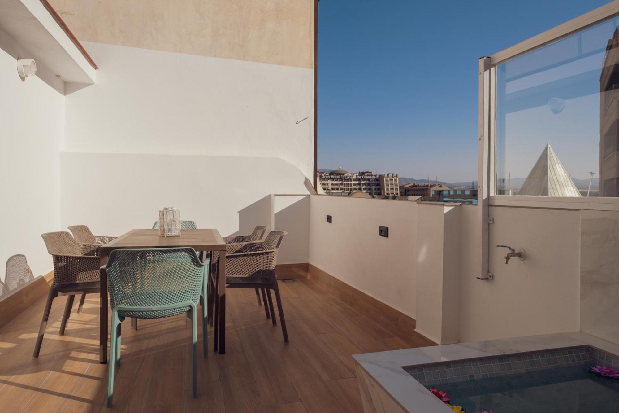 Apartamento Urbano Granada Luaran gambar